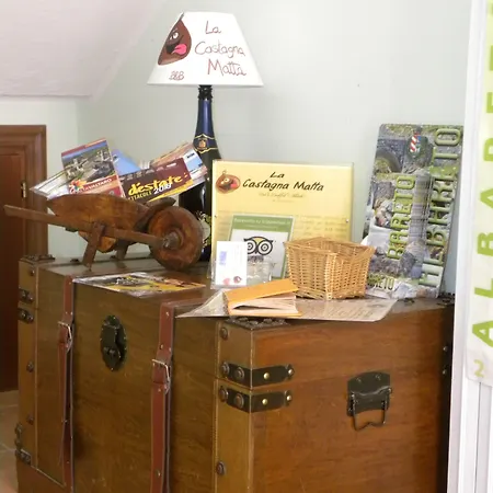 La Castagna Matta B&B 알바레토