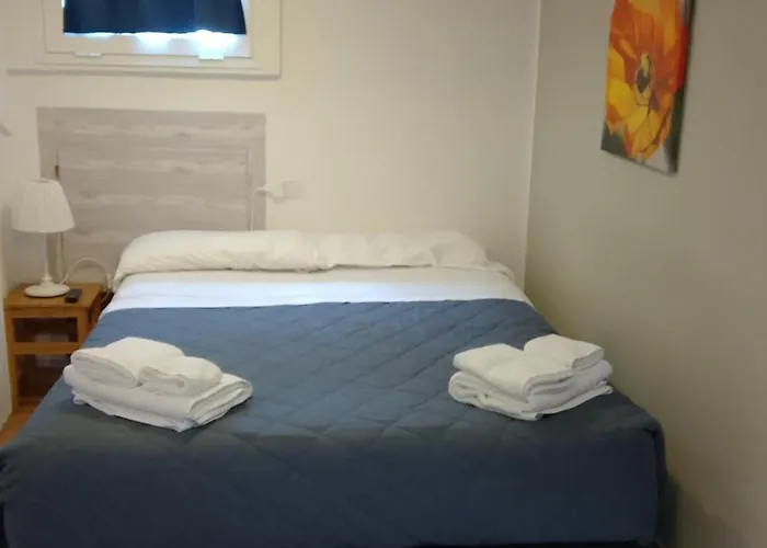 卡斯塔纳玛塔旅馆