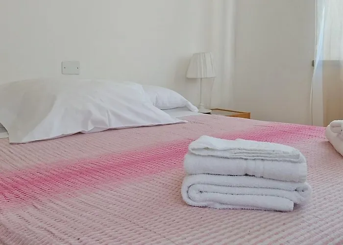 卡斯塔纳玛塔旅馆 3*
