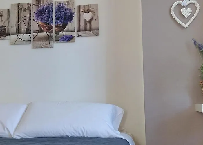 卡斯塔纳玛塔旅馆 Albareto (Parma)